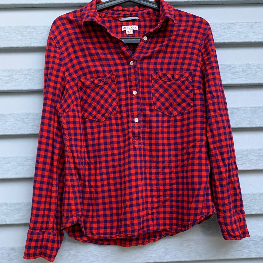 Plaid top